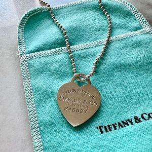 Return to Tiffany Heart Dog Tag Pendant Necklace in Sterling Silver
